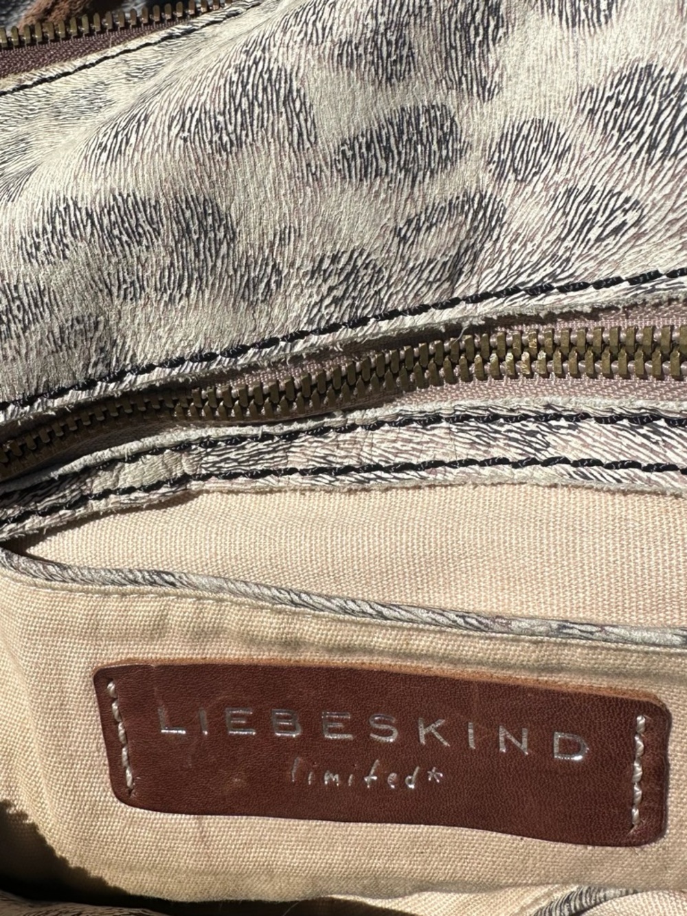 Liebeskind Brown Textured Leather Shoulder Bag - Picture 4 of 8